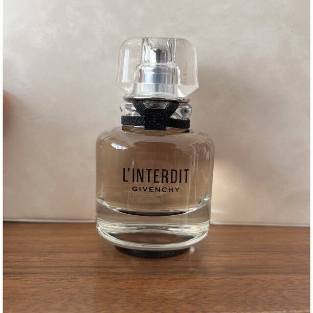 GIVENCHY(ジバンシィ)のGIVENCHY L’INTERDIT オーデパルファム コスメ/美容の香水(ユニセックス)の商品写真