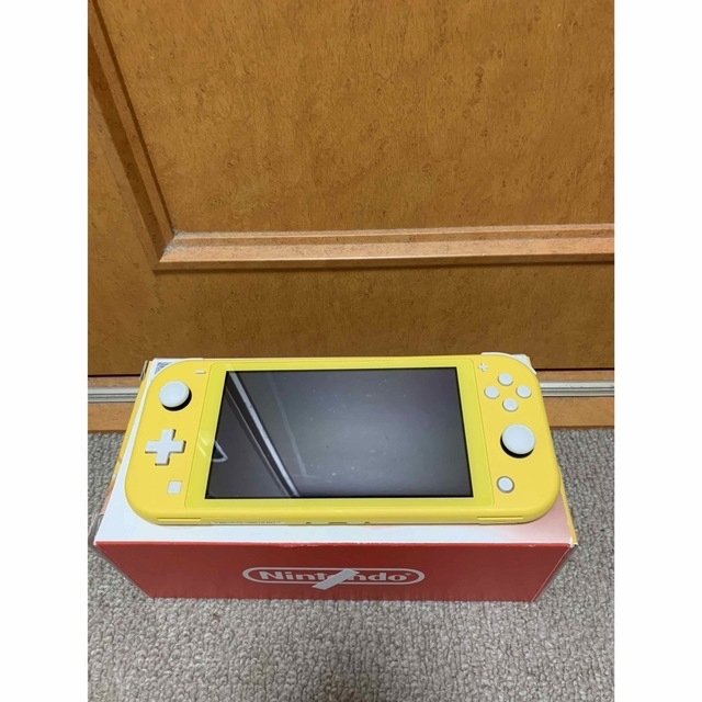 Nintendo Switch Lite イエロー