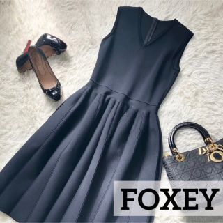 フォクシー(FOXEY)の【FOXEY】フォクシー　美品　リフラン　ノースリーブ　ワンピース(ロングワンピース/マキシワンピース)