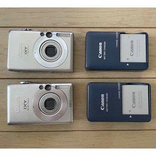 キヤノン(Canon)の【壊れ】Canon キャノン　デジタルカメラ 2台セット　バッテリー付(コンパクトデジタルカメラ)