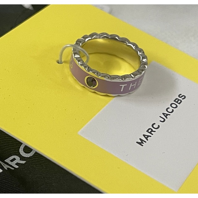 MARC JACOBS(マークジェイコブス)のMarc Jacobs ザ スカロップ メダリオン リング レディースのアクセサリー(リング(指輪))の商品写真