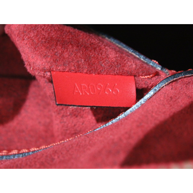 【布袋あり】LOUIS VUITTON　アルマ　M52147　エピ　レッド系　ハンドバッグ　レディース　シンプル　人気　プレゼント包装可
