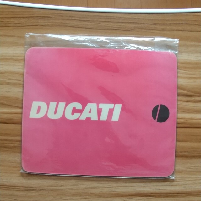 Ducati(ドゥカティ)のDUCATIのマウスパッド 自動車/バイクのバイク(その他)の商品写真