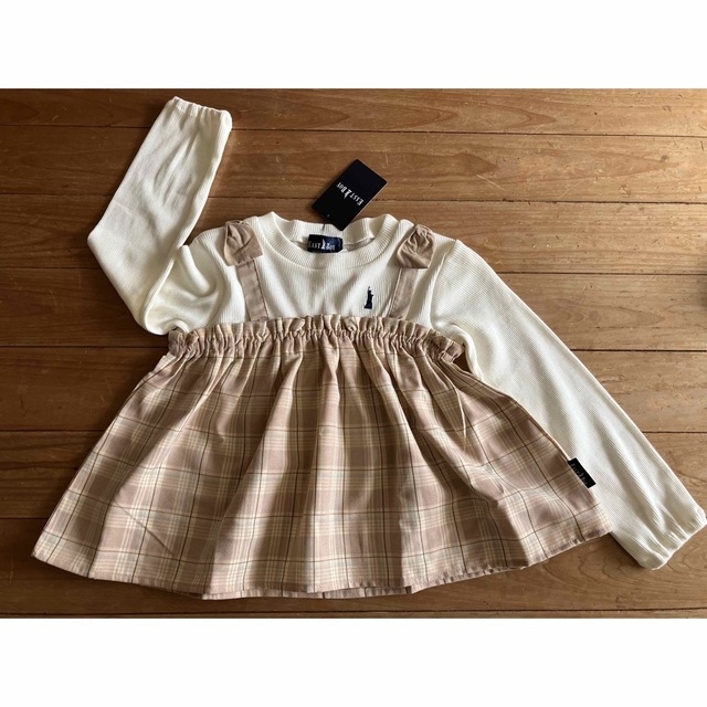 EASTBOY(イーストボーイ)のイーストボーイ　120cm キッズ/ベビー/マタニティのキッズ服女の子用(90cm~)(Tシャツ/カットソー)の商品写真