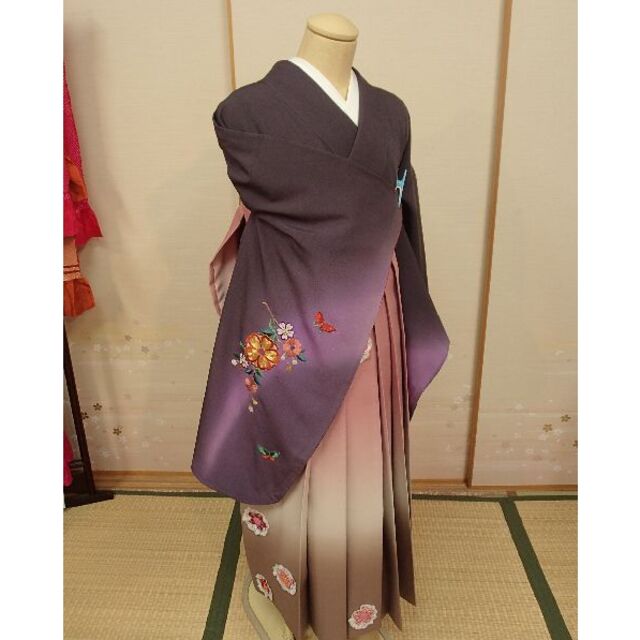 HIROMICHI NAKANO(ヒロミチナカノ)の卒業式　正絹　二尺袖着物　袴　半幅帯　3点セット レディースの水着/浴衣(振袖)の商品写真