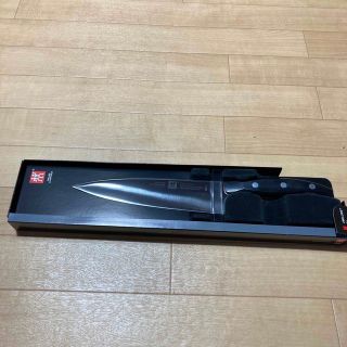 ツヴィリングジェイエーヘンケルス(Zwilling J.A. Henckels)のZWILLING ツヴィリング　シェフナイフ　刃渡り18cm(調理道具/製菓道具)