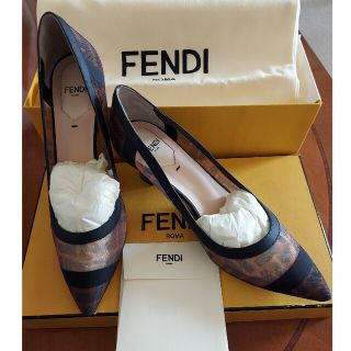 フェンディ(FENDI)のFENDI❤️36.5 Colibri Leather Mesh Pumps(ハイヒール/パンプス)