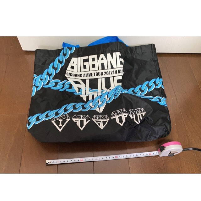 ビッグバン/BIGBANG ツアーグッズ バッグ エンタメ/ホビーのタレントグッズ(アイドルグッズ)の商品写真