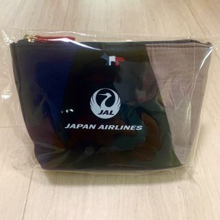 メゾンキツネ(MAISON KITSUNE')の【新品未使用未開封】JAL ビジネスクラス　メゾンキツネ　アメニティポーチ(旅行用品)