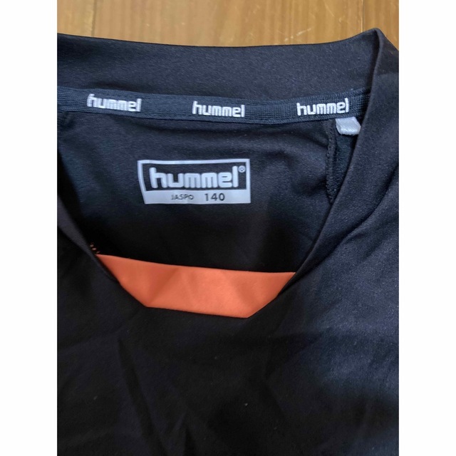 hummel(ヒュンメル)のhummel 140センチ キッズ/ベビー/マタニティのキッズ服男の子用(90cm~)(Tシャツ/カットソー)の商品写真