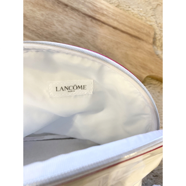 LANCOME(ランコム)のLANCOME ポーチ 白 新品未使用 レディースのファッション小物(ポーチ)の商品写真