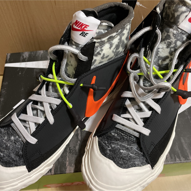 NIKE(ナイキ)のBLAZER MID/READYMADE メンズの靴/シューズ(スニーカー)の商品写真