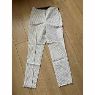 ザラ(ZARA)の新品　ZARA ボーダーパンツ(カジュアルパンツ)