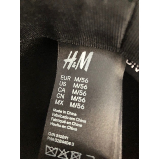 H&M(エイチアンドエム)のH&Mフェルトハットブラック女優帽 レディースの帽子(ハット)の商品写真