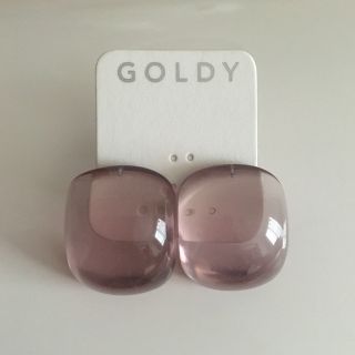 ゴールディ(GOLDY)のGOLDY クリア ピアス(ピアス)