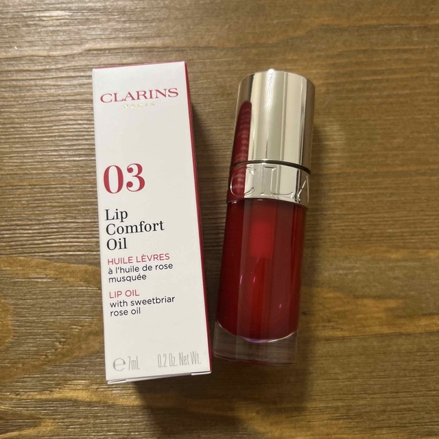 CLARINS(クラランス)のCLARINS クラランス コンフォートリップオイル 7ml  03 チェリー コスメ/美容のベースメイク/化粧品(リップグロス)の商品写真