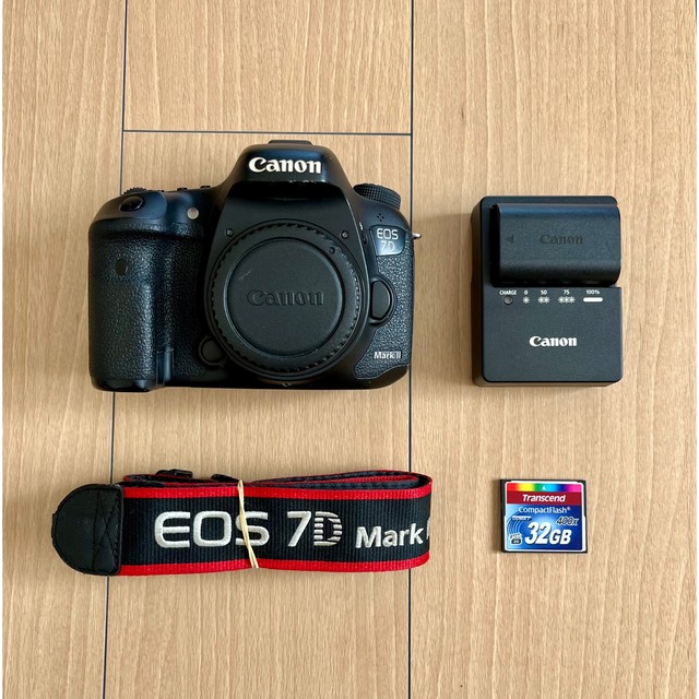 偉大な Canon - Canon EOS 7D MARK2 ボディ デジタル一眼 - www