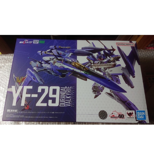 DX超合金 YF-29 デュランダルバルキリー (マクシミリアン・ジーナス機)