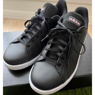 アディダス(adidas)のadidas スニーカー(スニーカー)