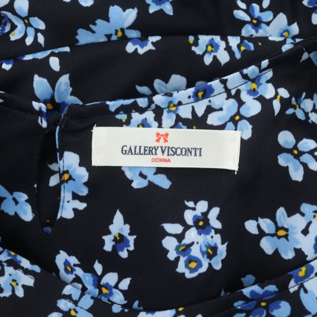 GALLERY VISCONTI(ギャラリービスコンティ)のギャラリービスコンティ 花柄 フリルワンピース 膝丈 ノースリーブ 2 紺 レディースのワンピース(ひざ丈ワンピース)の商品写真