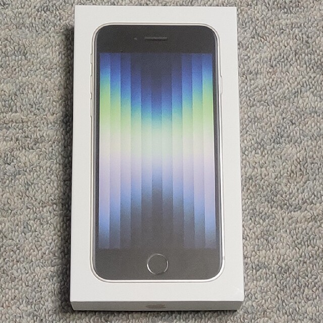 カテゴリ アップル iPhoneSE 第3世代 64GB スターライト softbankの通販 by ふるぽん's shop｜ラクマ クマパック