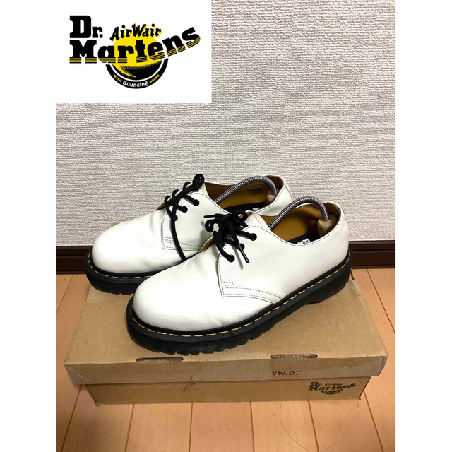 Dr.Martens(ドクターマーチン)のDr.Martens 1461BEX WHITE メンズの靴/シューズ(ブーツ)の商品写真