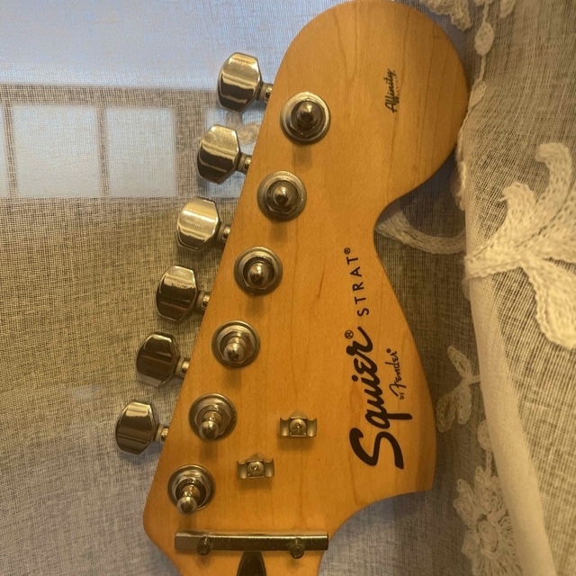 Squier by Fender ストラト　メイプルネック
