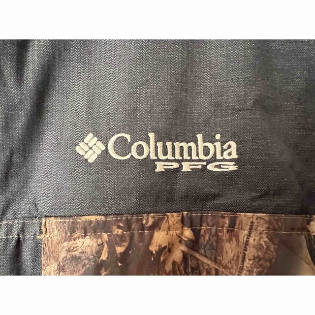 Columbia(コロンビア)のColumbia PFG オムニヒート Lサイズ スポーツ/アウトドアのフィッシング(ウエア)の商品写真