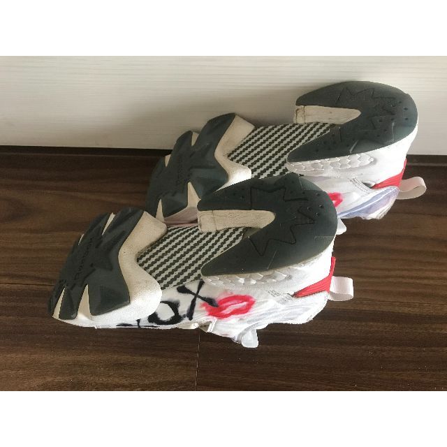 Reebok(リーボック)のReebok ポンプフューリー バレンタインバージョン 22.0cm Pump  レディースの靴/シューズ(スニーカー)の商品写真