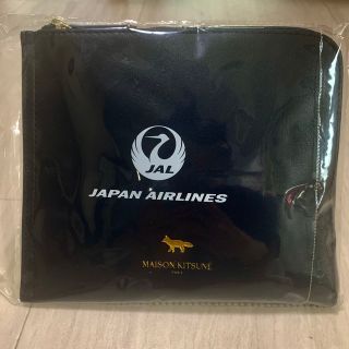 メゾンキツネ(MAISON KITSUNE')の【新品未使用未開封】JAL メゾンキツネ　ビジネスクラス　アメニティポーチ(旅行用品)