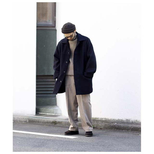 COMOLI(コモリ)の【HERILL】Blacksheep Carcoat NAVY/2 メンズのジャケット/アウター(ステンカラーコート)の商品写真