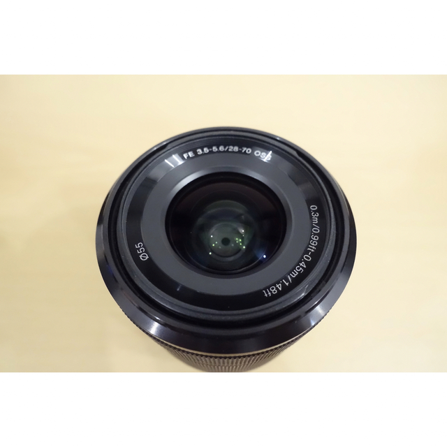 SONY(ソニー)のSONY 交換レンズ　FE 28-70mm F3.5-5.6 スマホ/家電/カメラのカメラ(レンズ(ズーム))の商品写真