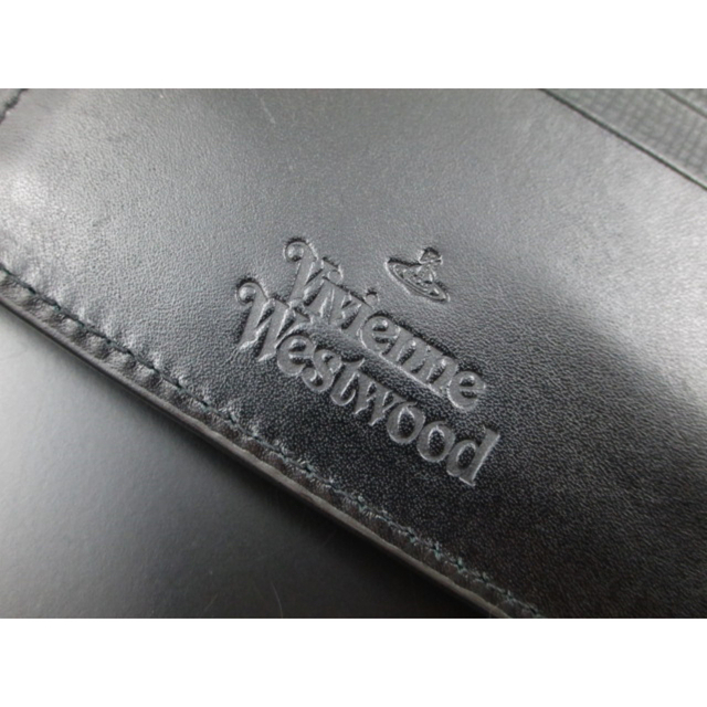 Vivienne Westwood(ヴィヴィアンウエストウッド)の★ギフトに★新品★箱付 ヴィヴィアンウエストウッド かぶせ 二つ折り財布 黒★ メンズのファッション小物(折り財布)の商品写真