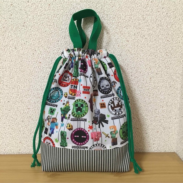 シューズ袋　巾着タイプ　上履き入れ　上靴袋　ハンドメイド　はるなお様専用 キッズ/ベビー/マタニティのこども用バッグ(シューズバッグ)の商品写真