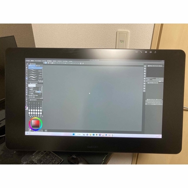 Wacom(ワコム)のwacom cintiq pro 24 TDTH-2420/K0 タッチ機能付き スマホ/家電/カメラのPC/タブレット(PC周辺機器)の商品写真