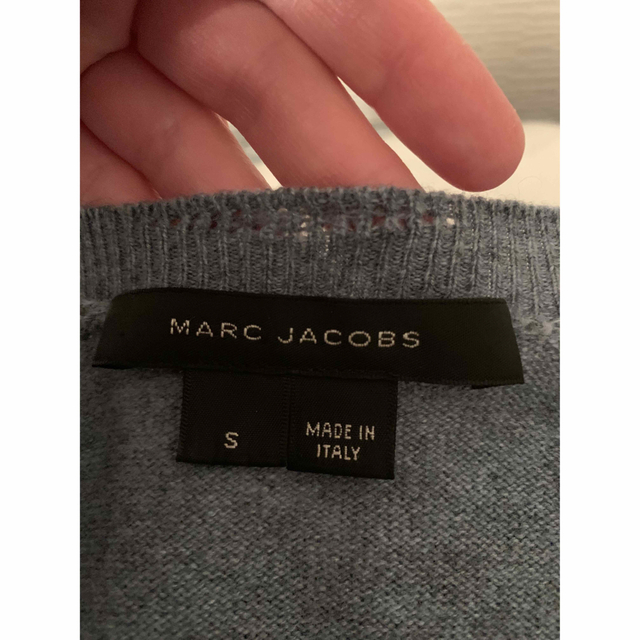 MARC JACOBS(マークジェイコブス)のマークジェイコブス　ビジューボタン　カーディガン レディースのトップス(カーディガン)の商品写真