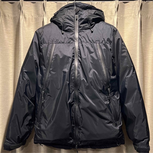 NANGA(ナンガ)のNANGA*UR AURORA 3layer downblouson メンズのジャケット/アウター(ダウンジャケット)の商品写真