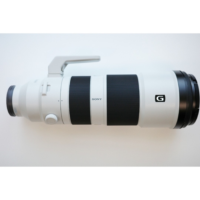 SONY(ソニー)のnazoe様専用SONY FE 200-600mm F5.6-6.3 G OSS スマホ/家電/カメラのカメラ(レンズ(ズーム))の商品写真