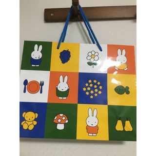 ミッフィー(miffy)のミッフィー　紙袋　(ショップ袋)