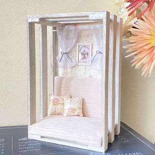 木製ソファーBox*:・ ハンドメイド　ドールソファー　ドールハウス(ミニチュア)