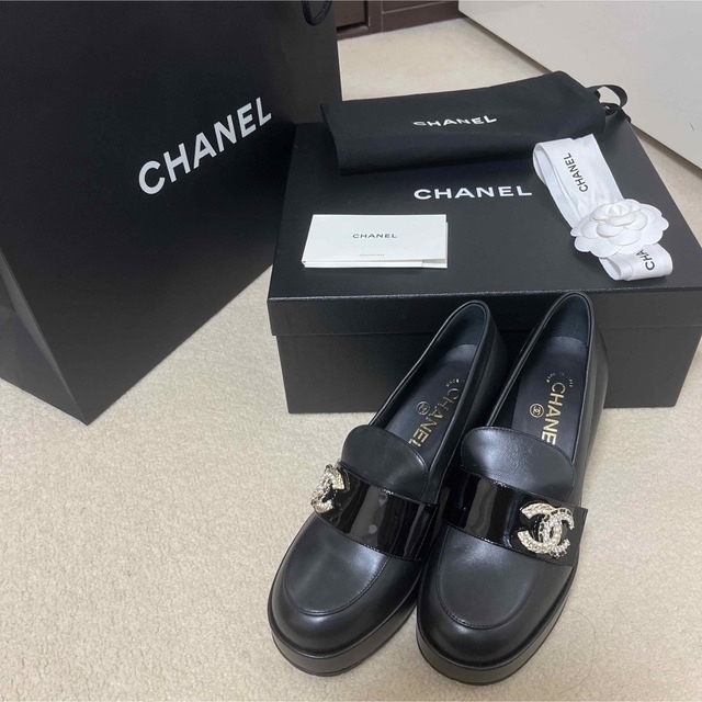 シャネル　CHANEL ローファー