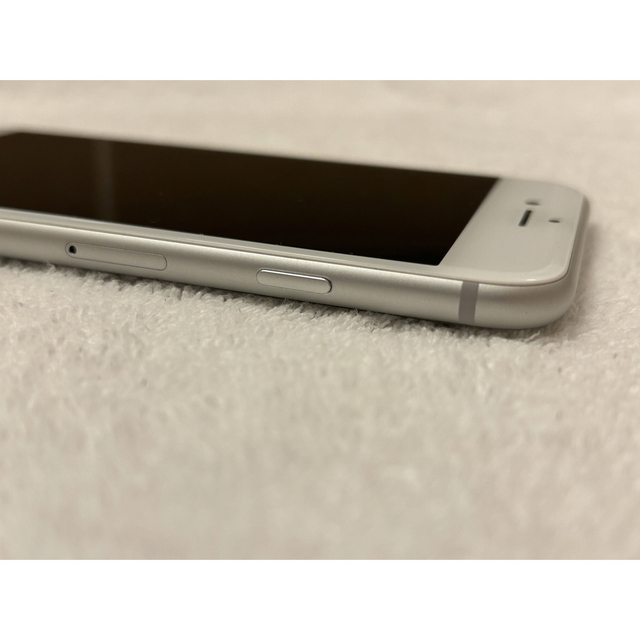 アップル製品【最終値下げ】iPhone 8 Silver 64 GB SIMフリー 美品