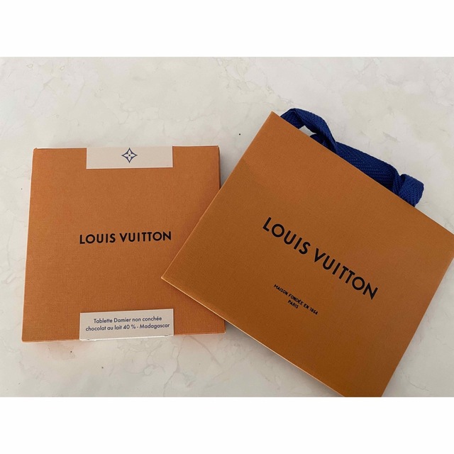 LOUIS VUITTON - ルイヴィトン チョコ フランス限定の通販 by り LOUIS VUITTON - ルイヴィトン チョコ フランス限定の通販 by り