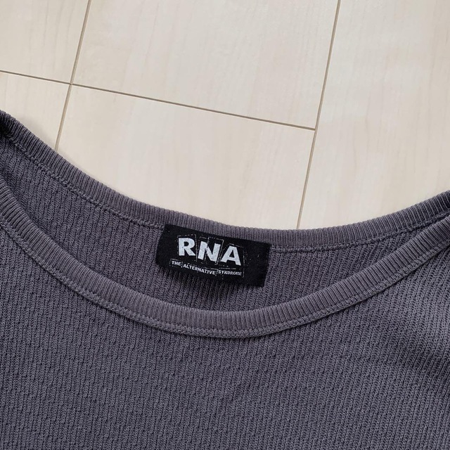 RNA(アールエヌエー)のRNA サーマルBIGプルオーバー レディースのトップス(カットソー(長袖/七分))の商品写真