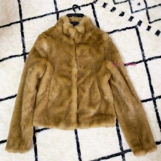 エイチアンドエム(H&M)のエイチアンドエム♡ ファージャケット　フェイクファー(毛皮/ファーコート)