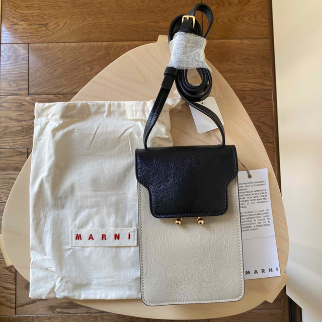 【MARNI】マルニ TRUNK トランク ソフト バーティカルバッグ(新品)