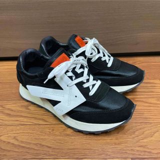 オフホワイト(OFF-WHITE)のoff-white HG RUNNER(スニーカー)