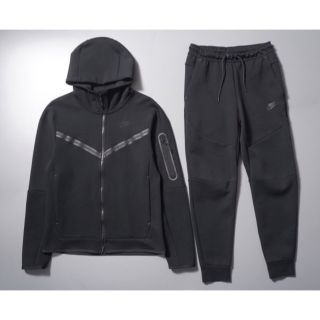 ナイキ(NIKE)のナイキ テック フリース メンズ フルジップ パーカ セットアップ　L(ジャージ)