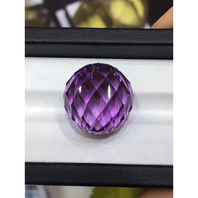天然】アメジスト ルース 53.05ct-