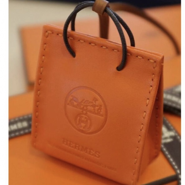 未使用　エルメス　サックオランジュ　hermes  ショッパーチャーム